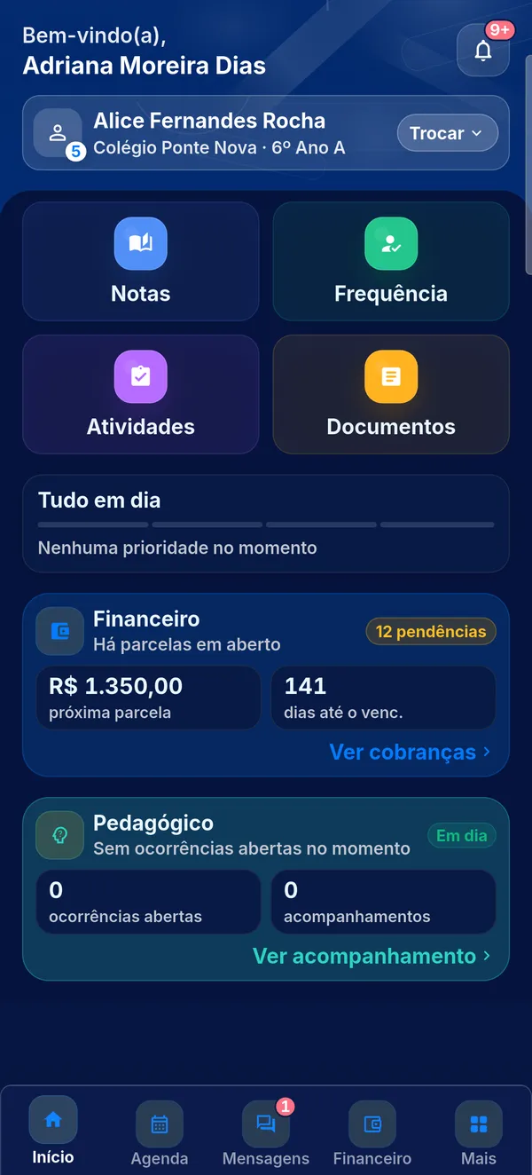 A escola do filho na mão